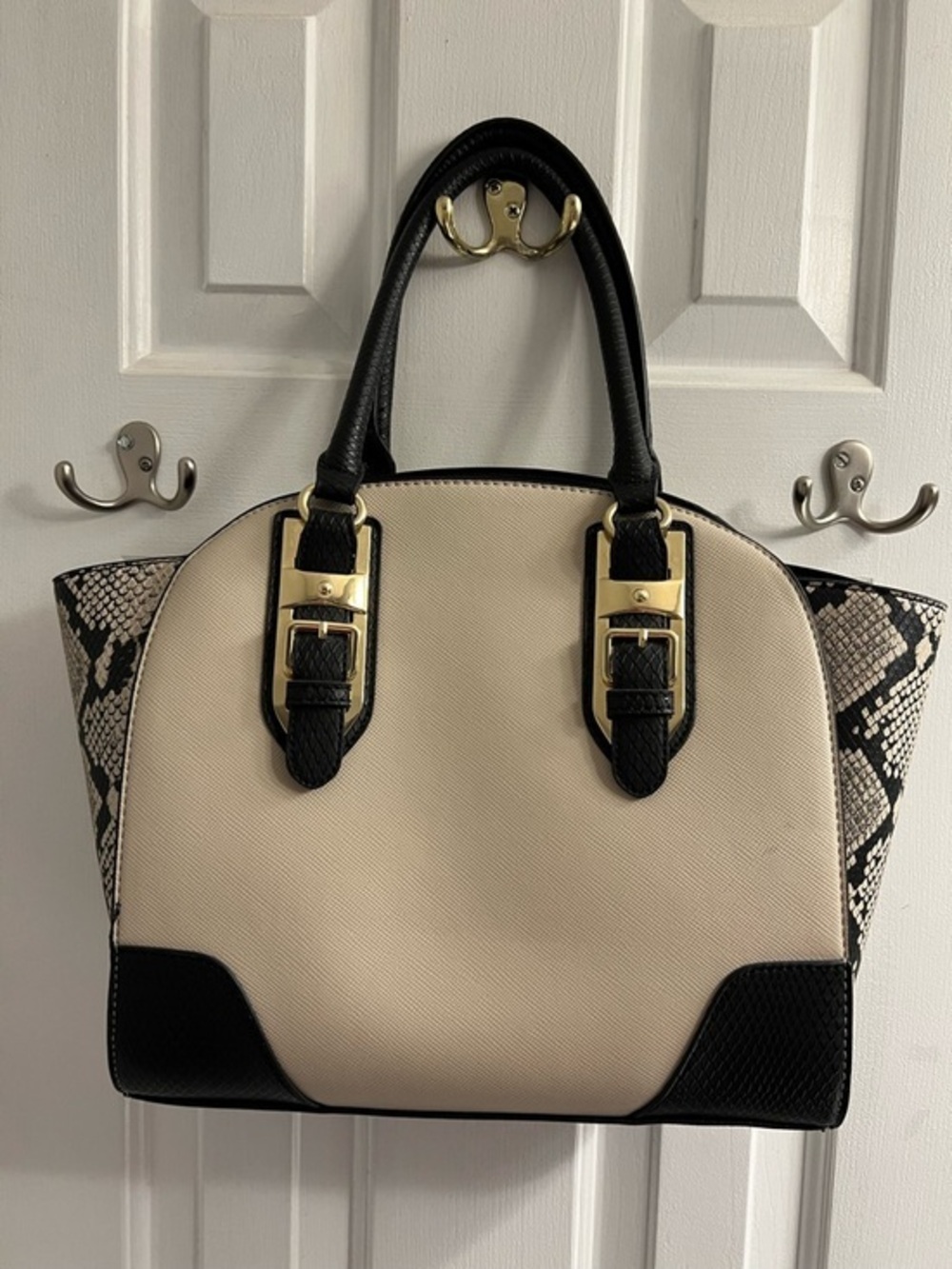 Structured Two-Tone Dome Satchel Handbag - Black & Cream
